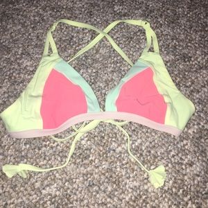 Lululemon bikini top